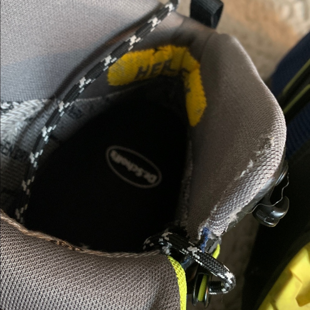 KEEN Men's NXIS EVO Hiking Boots - Picture 8 of 8
